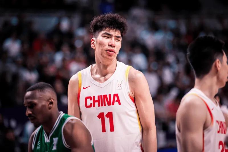 支撑起后场, 一点对抗都