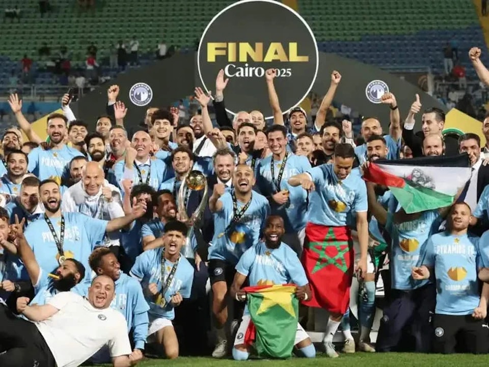 CHAN, 赛有望展开, 金字塔队 CHAN, 赛有望展开, 金字塔队