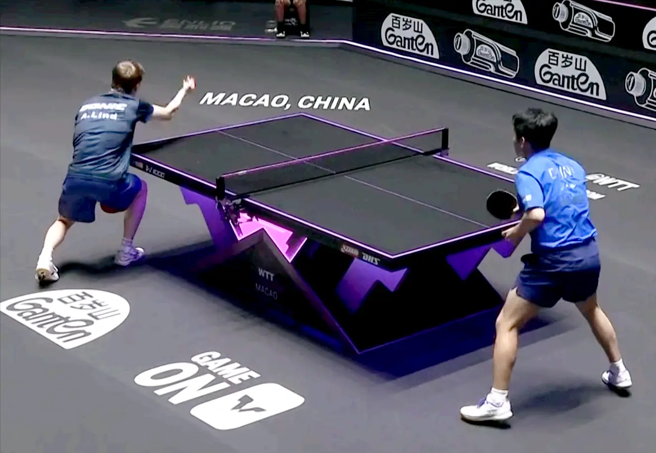 决赛, 澳门冠军赛, 栋依旧在接